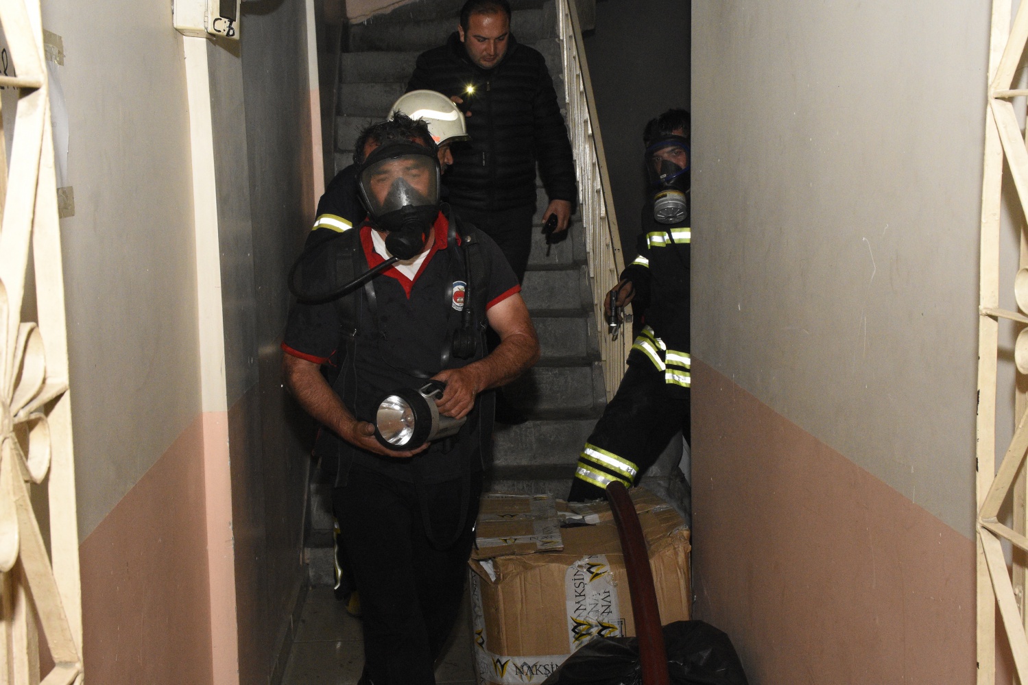 Gümüşhane’de bodrum katında yangın 2