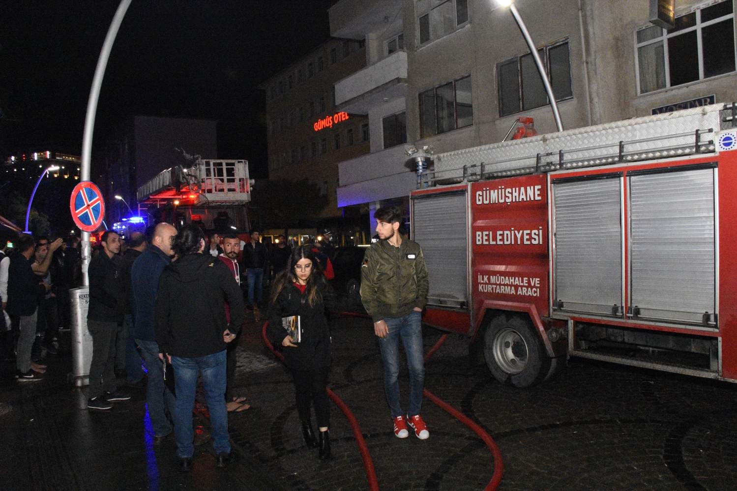 Gümüşhane’de bodrum katında yangın 4