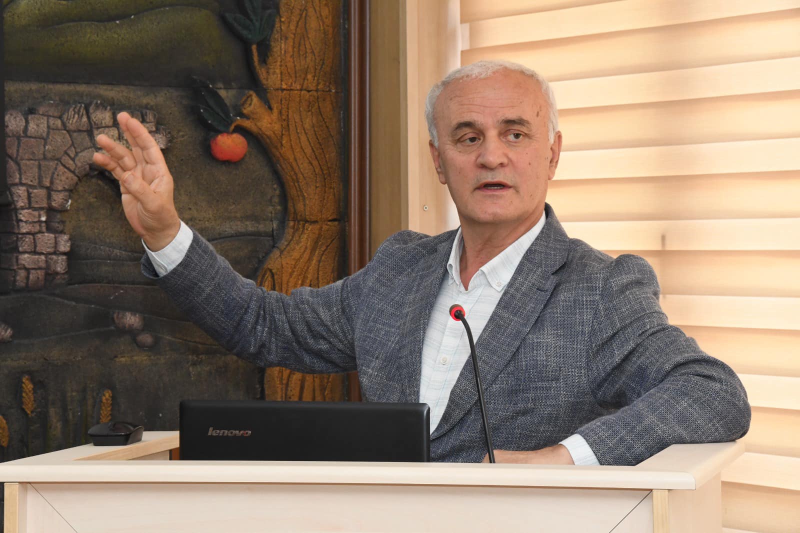 Gümüşhane İl Genel Meclisi araç alımını onayladı 3