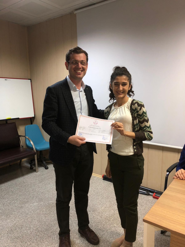 Sağlık personeline işaret dili eğitimi verildi 26