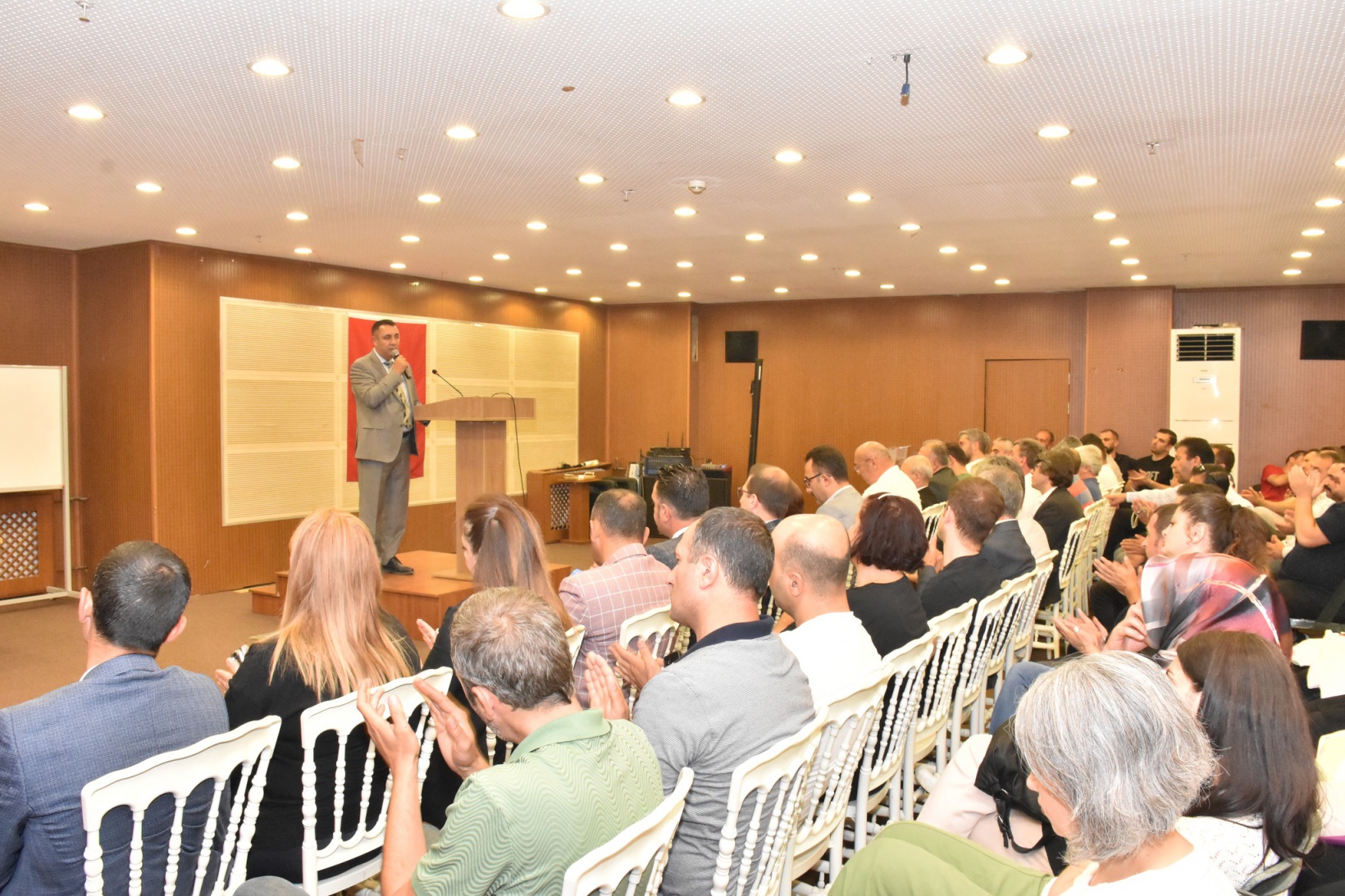 Başer: Esnafımızın içi rahat olsun 5