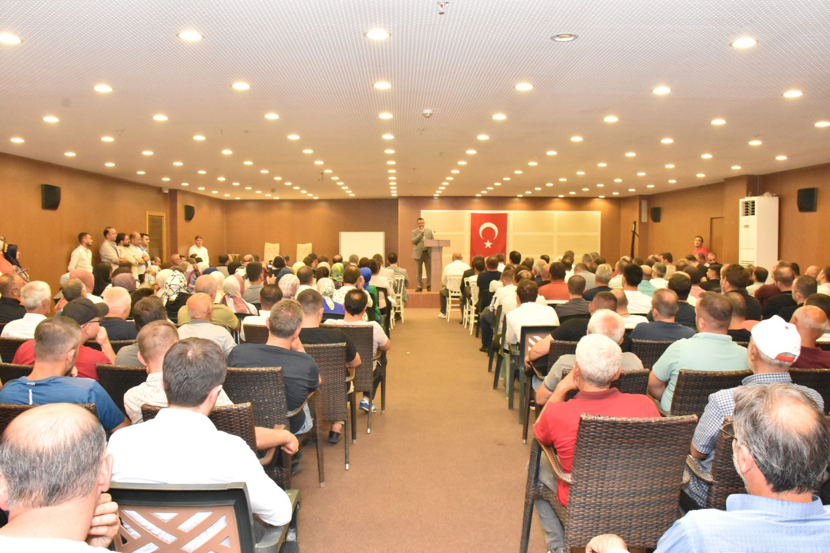 Başer: Esnafımızın içi rahat olsun 11