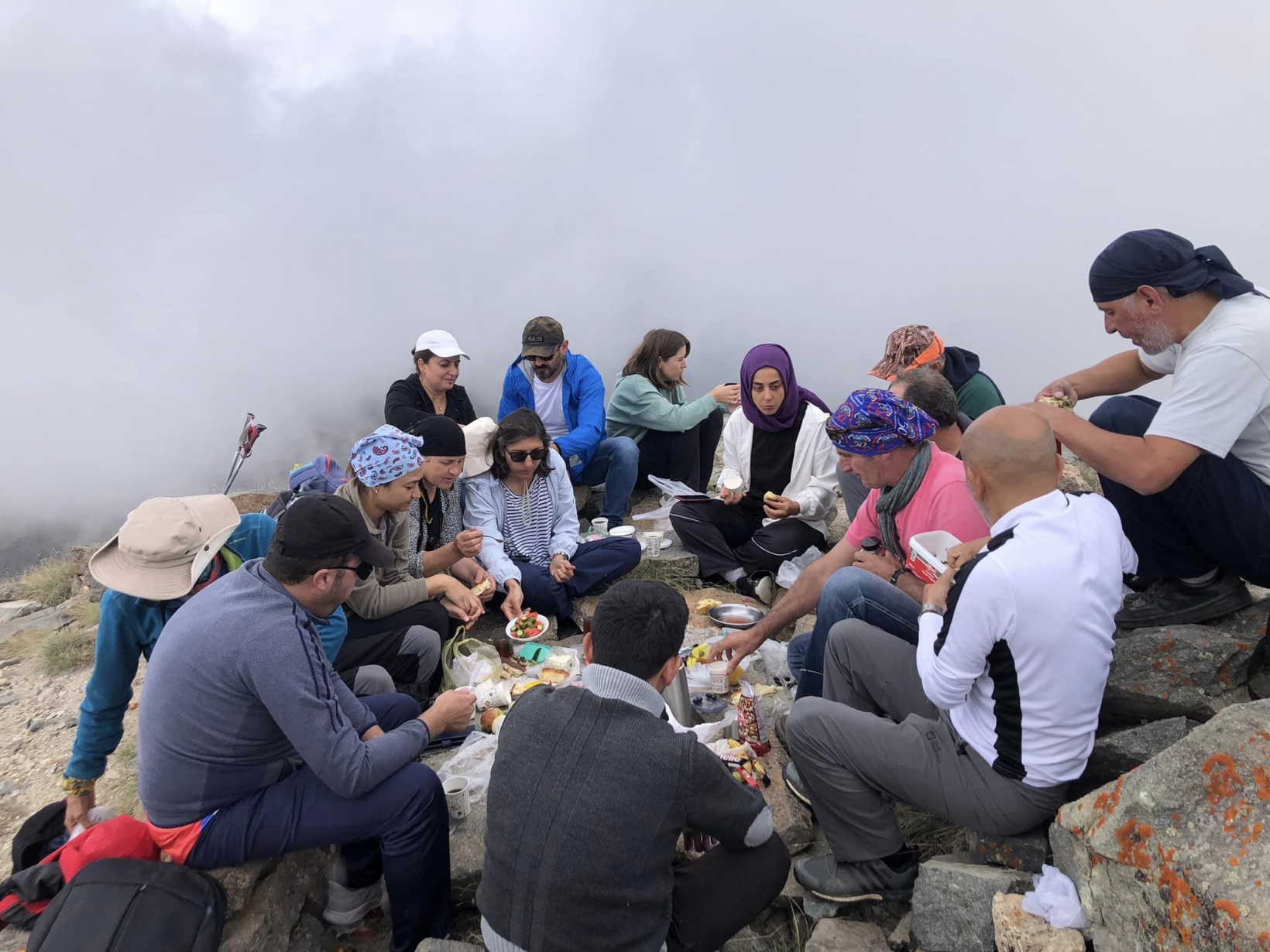 Acembol Zirvesine Zafer tırmanışı 9