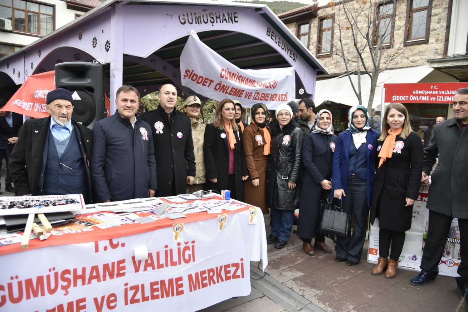 Gümüşhane’de ‘Kadına Şiddet İnsanlığa İhanettir’ yürüyüşü 10