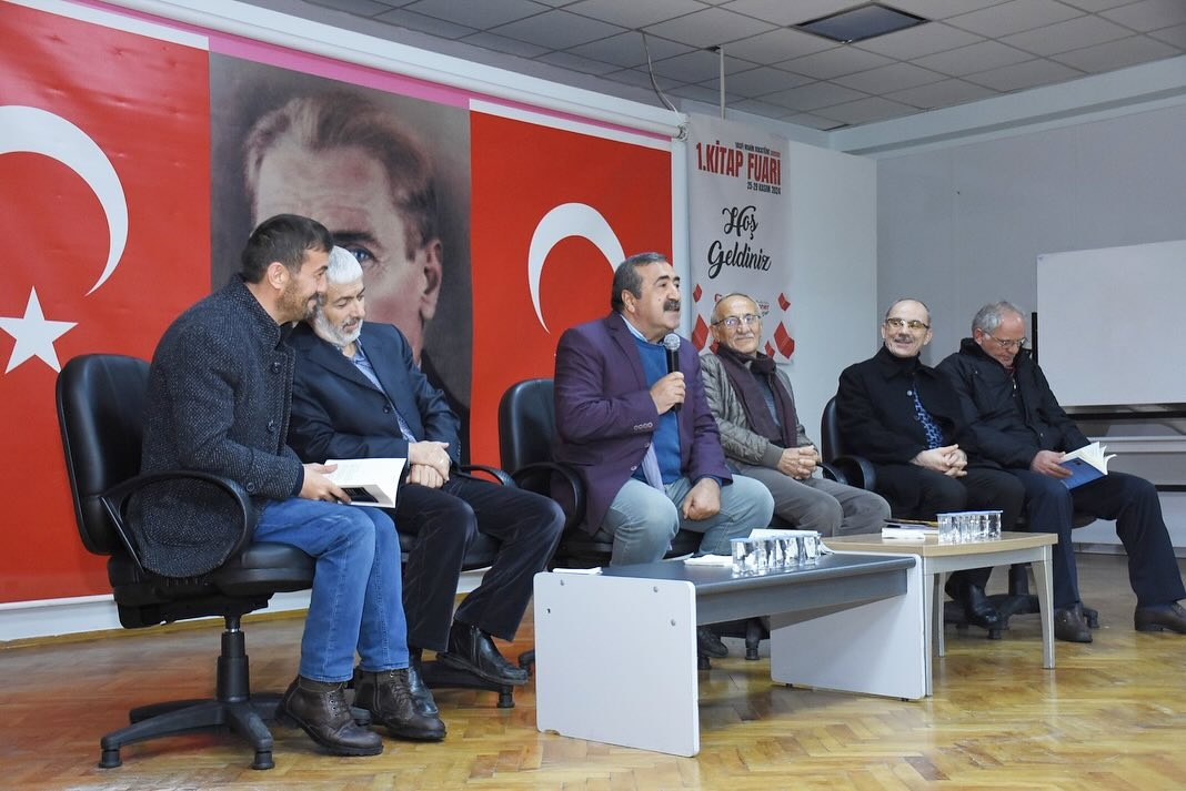 Kitap fuarı yoğun katılımla devam ediyor 6