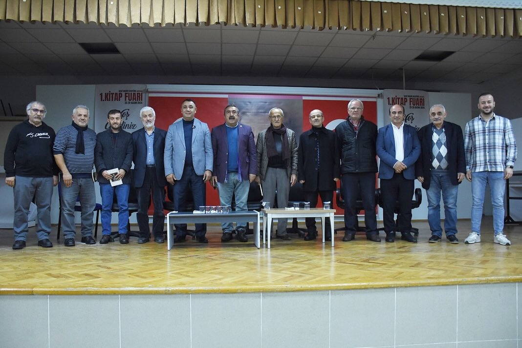 Kitap fuarı yoğun katılımla devam ediyor 5