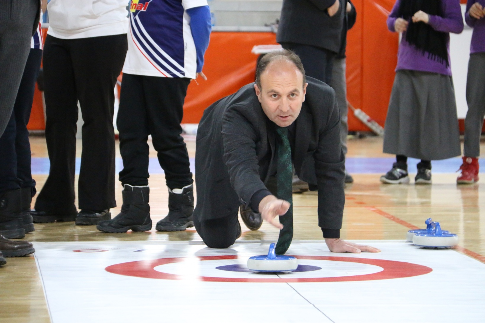 Gümüşhane'de curling heyecanı yaşandı 8
