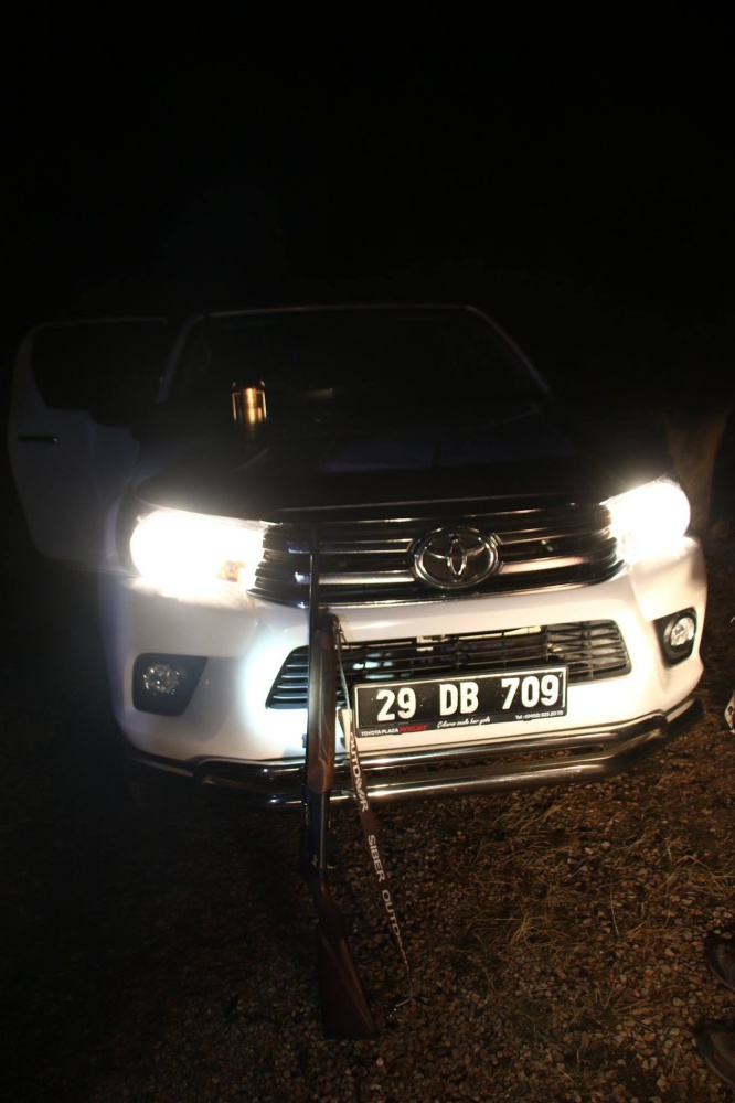 Gümüşhane'de gece 02'de kaçak avcılara suçüstü 2