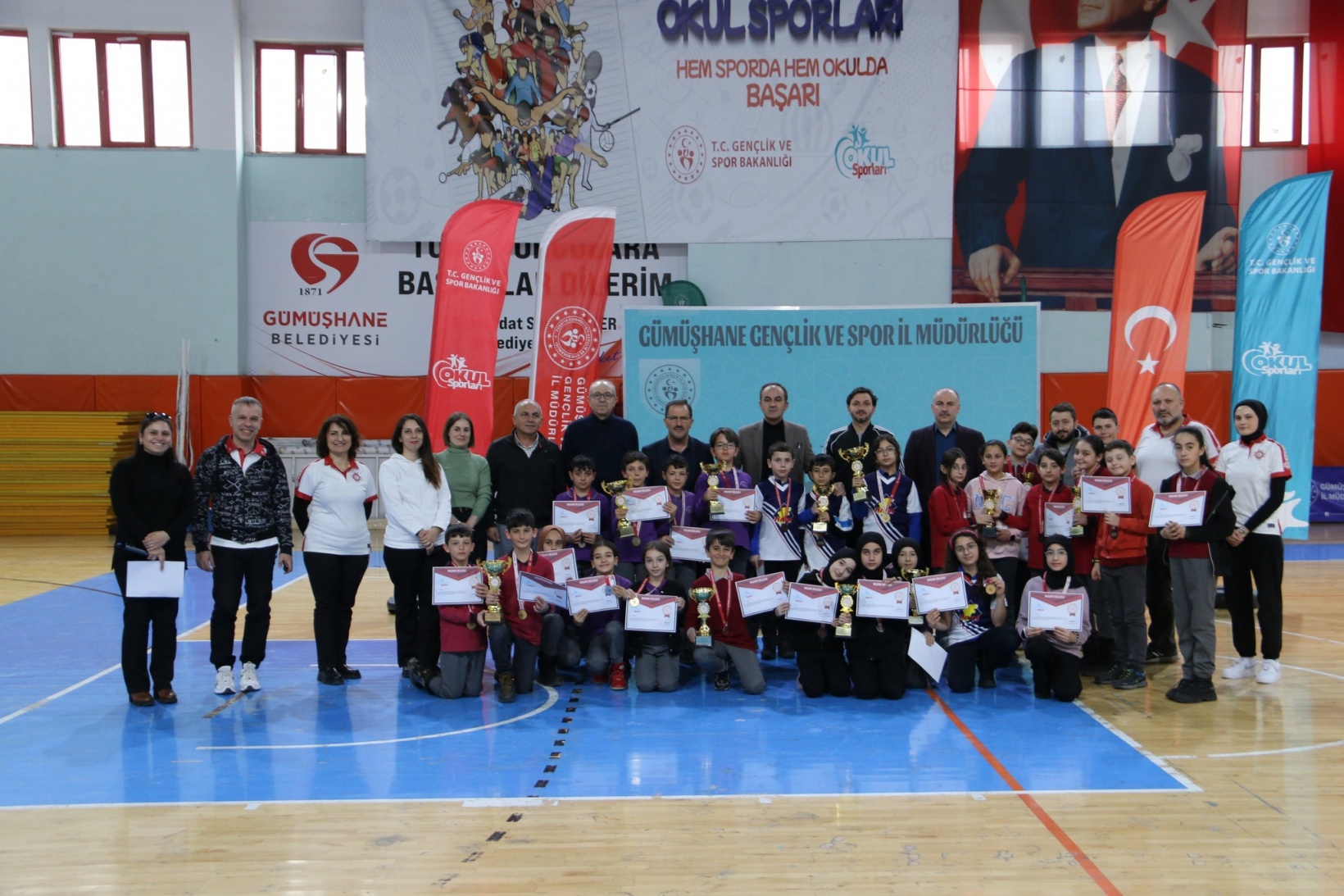 Gümüşhane'de curling heyecanı yaşandı 20