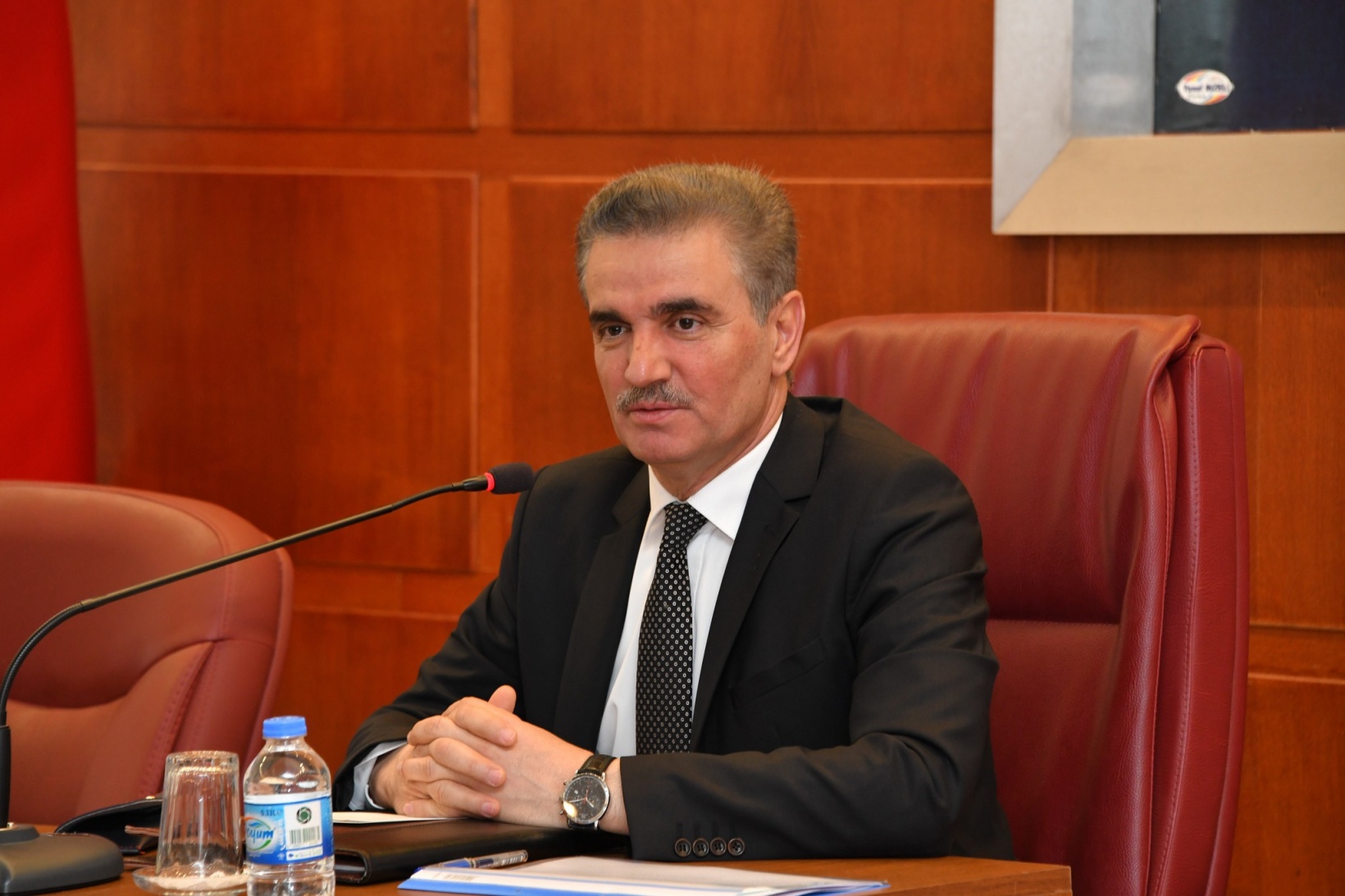 Vali Baruş, kafe sahiplerini uyardı 1