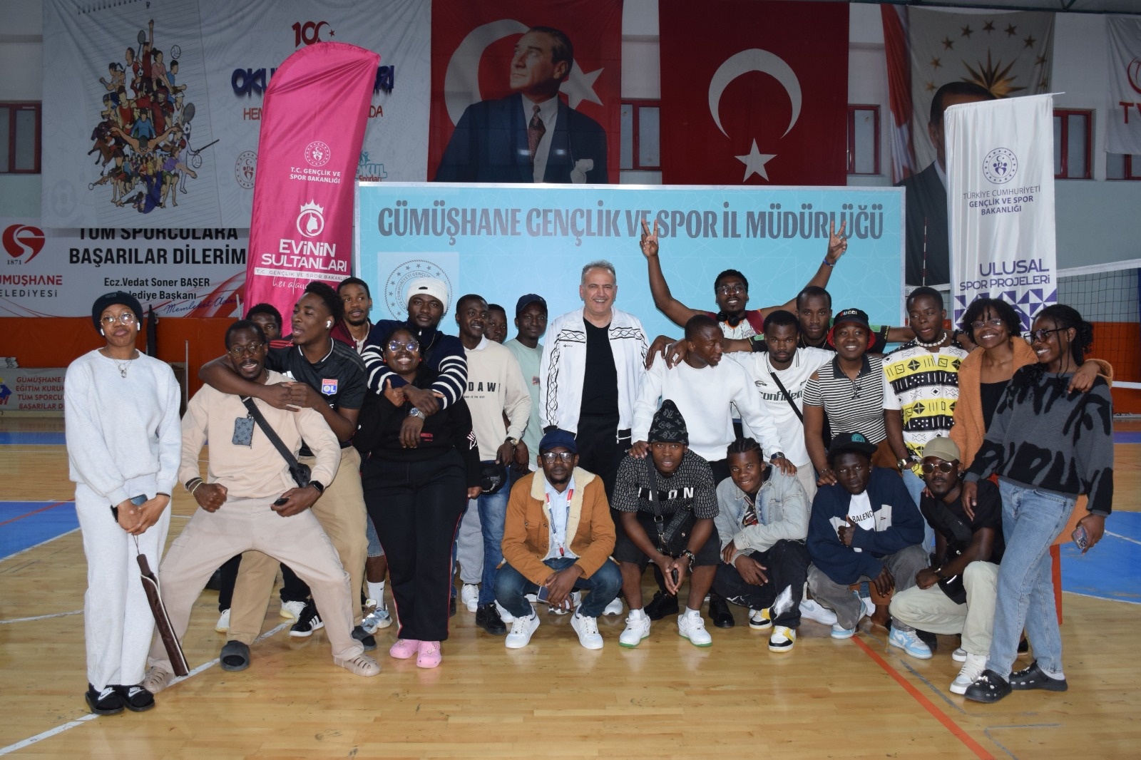 Nefes kesen finalin galibi Gümüş Kanatlar oldu 9