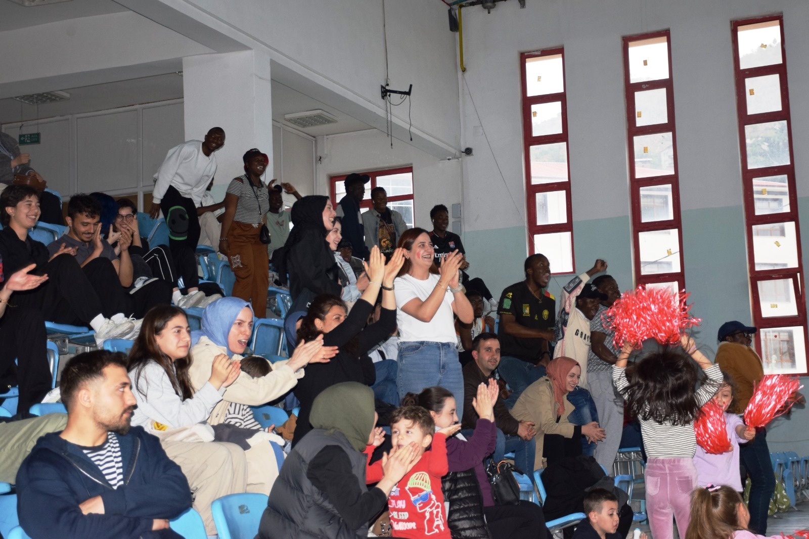 Nefes kesen finalin galibi Gümüş Kanatlar oldu 6