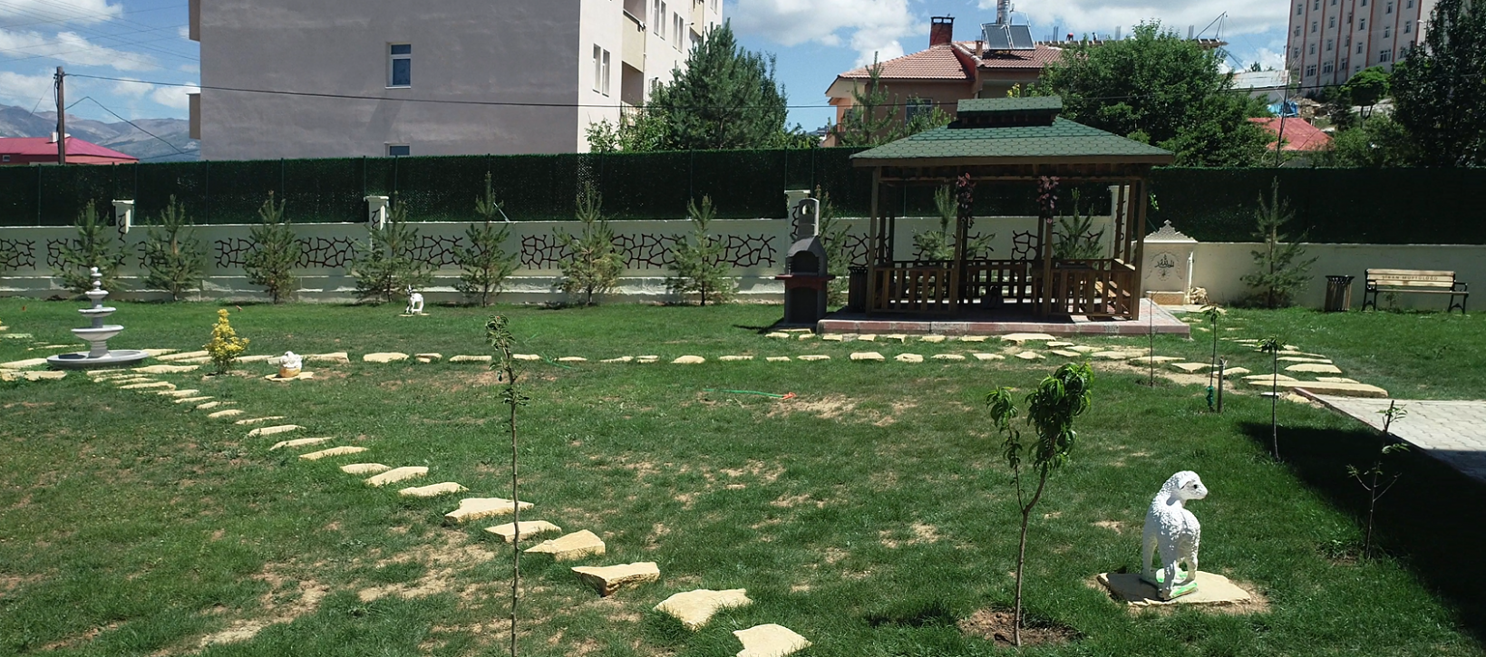 Mehmet Beyaz Kur’an Kursu öğrencilerini bekliyor 5