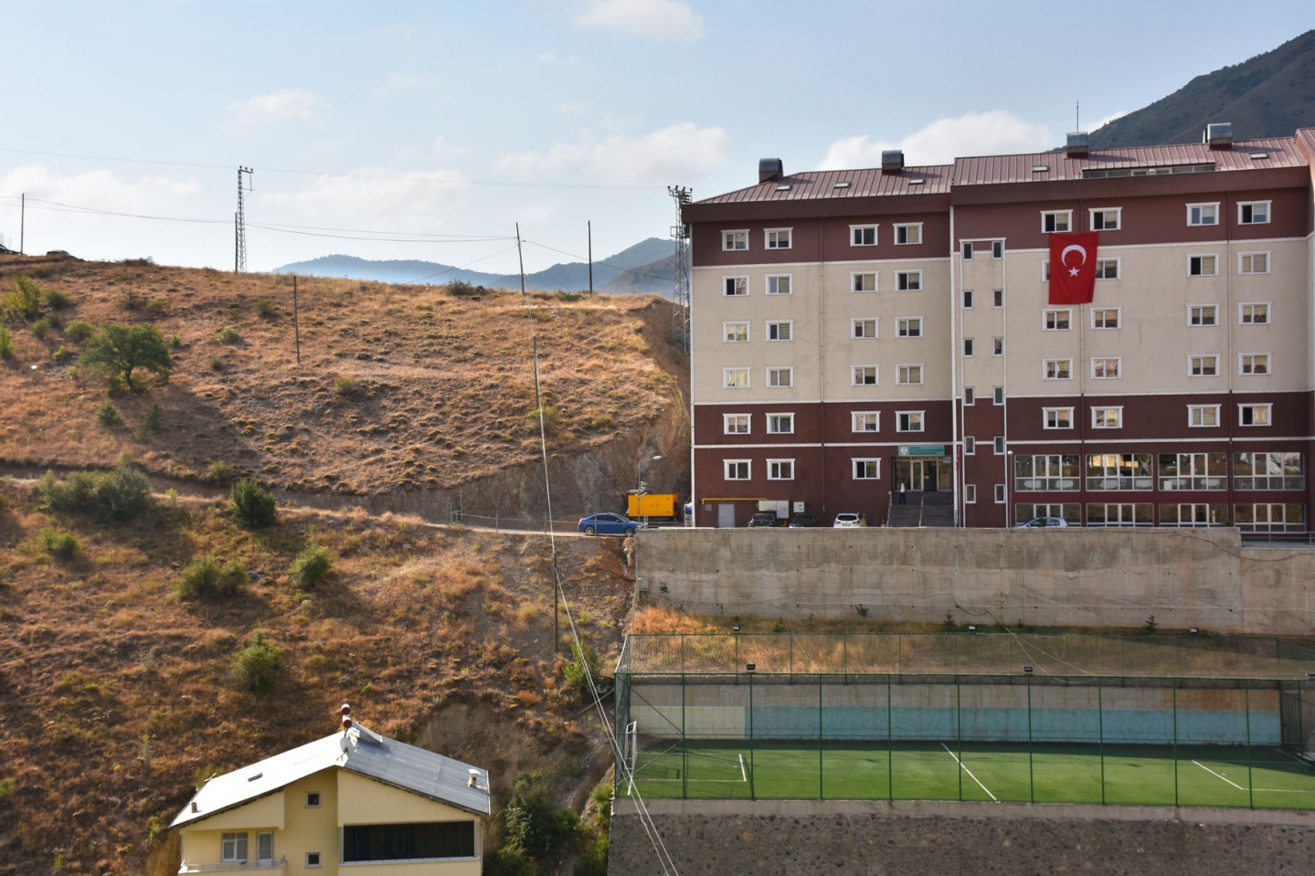 Üç Yıldızlı Otel Gibi 4