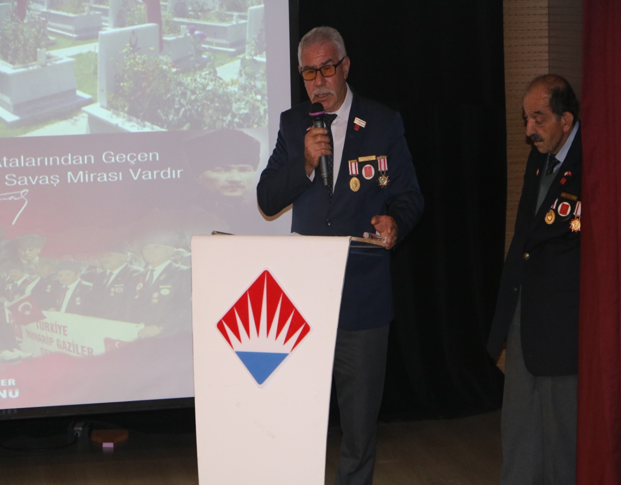 Jandarma 990 lise öğrencisine şehitlik ve gazilik bilincini anlattı 1