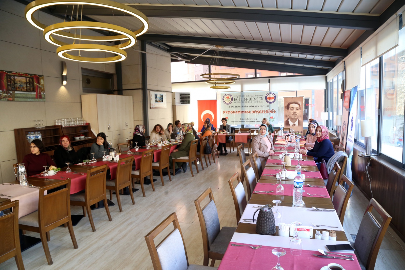 Eğitim- Bir-Sen’li kadınlar kahvaltı programında buluştu 4