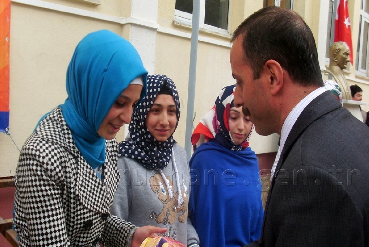 Barajı Geçene Saat 4