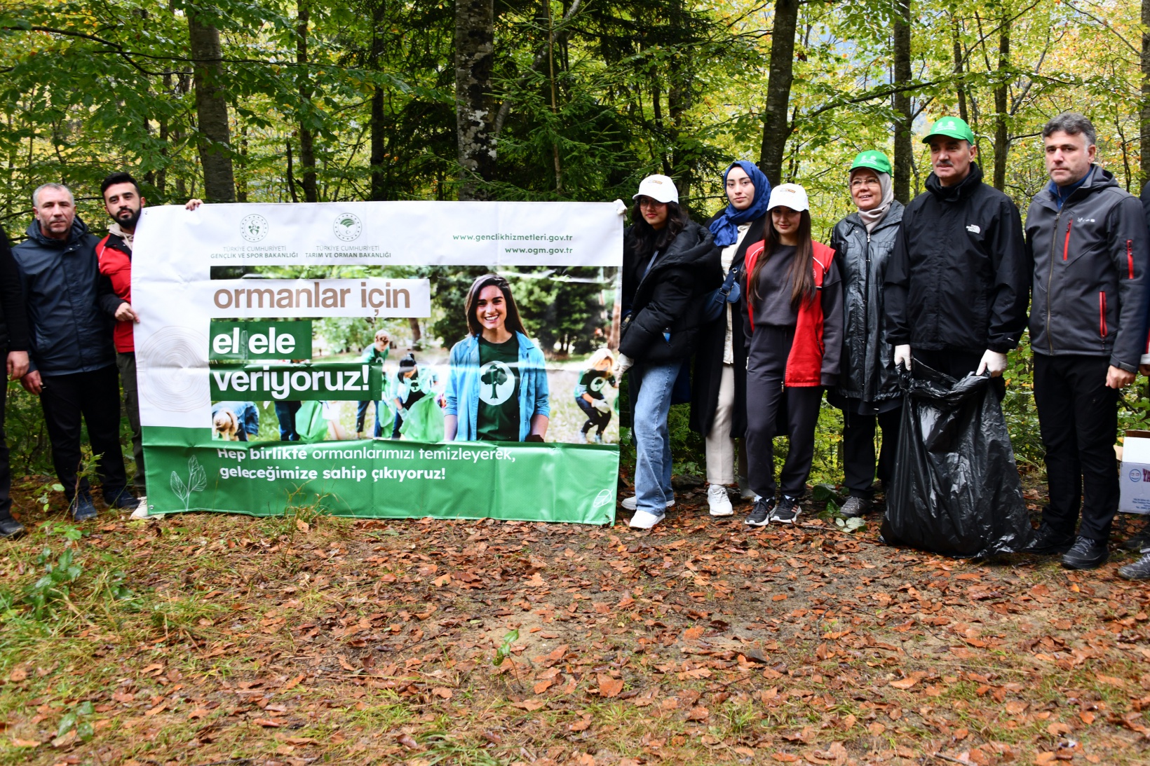 Örümcek Ormanlarında "Ormanlar İçin El Ele" etkinliği yapıldı 30