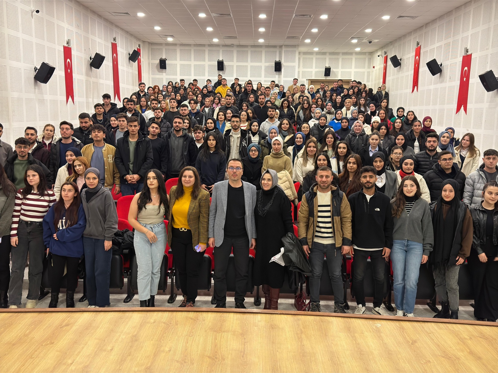 Şiran’da iki önemli söyleşi 6