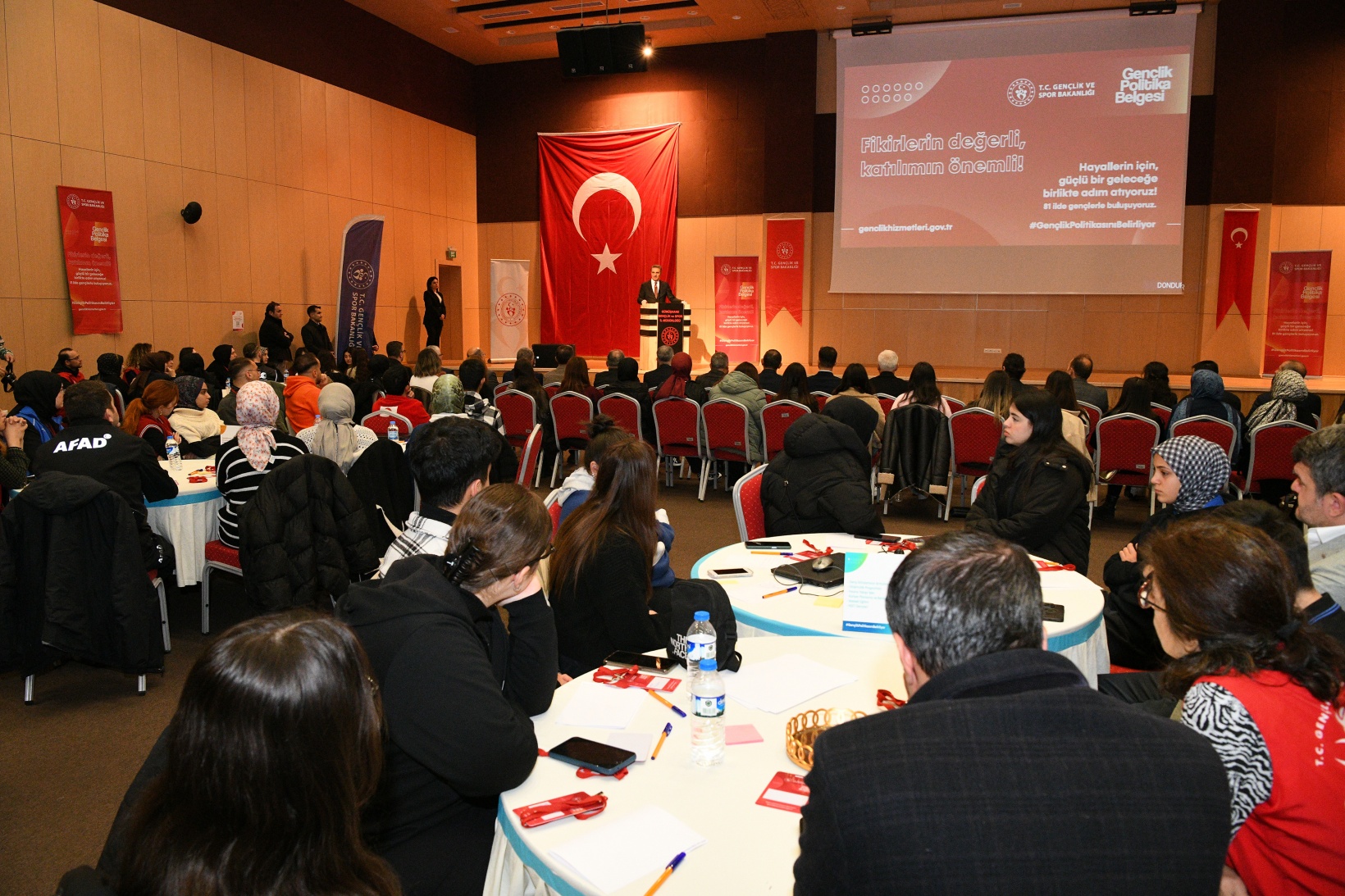 Gümüşhane’de Gençlik Politika Belgesi Çalıştayı gerçekleştirildi  17