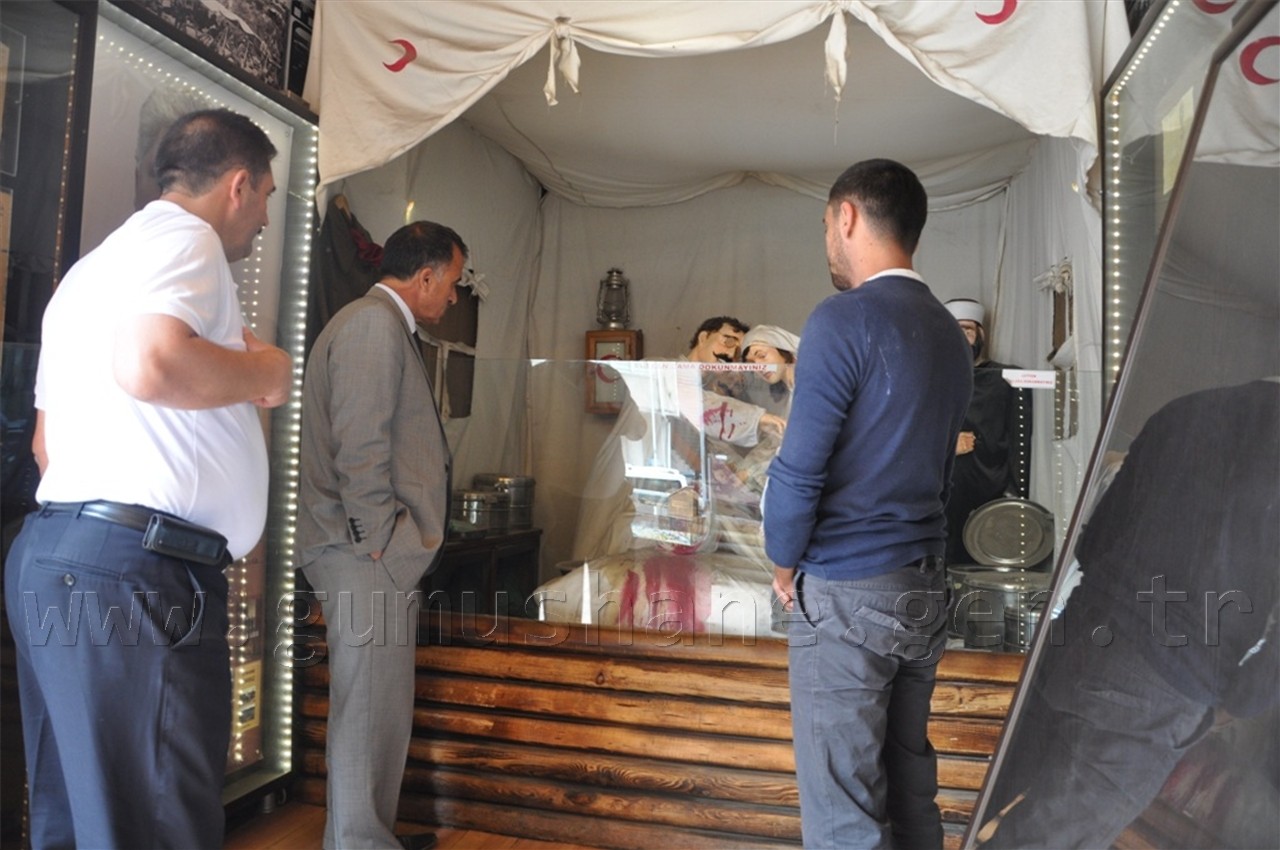 Çanakkale Tırı Belediyenin Katkılarıyla Gümüşhane'de 5