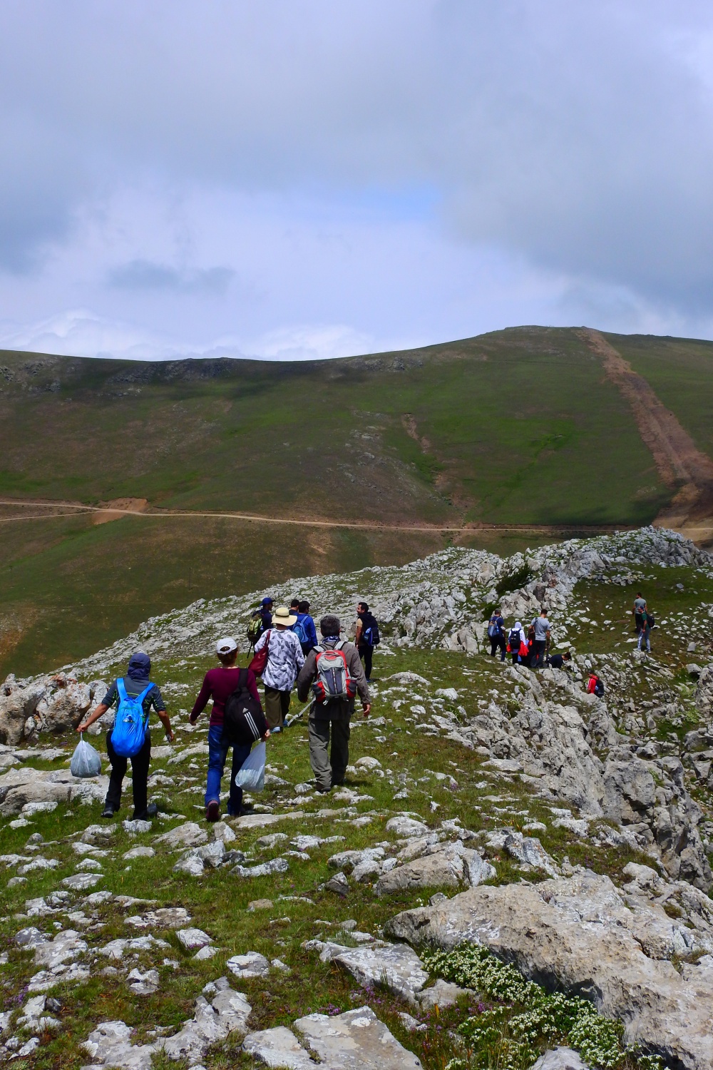 Gümüşhaneli dağcılar Kadırga Yaylasına çıkarma yaptı 7