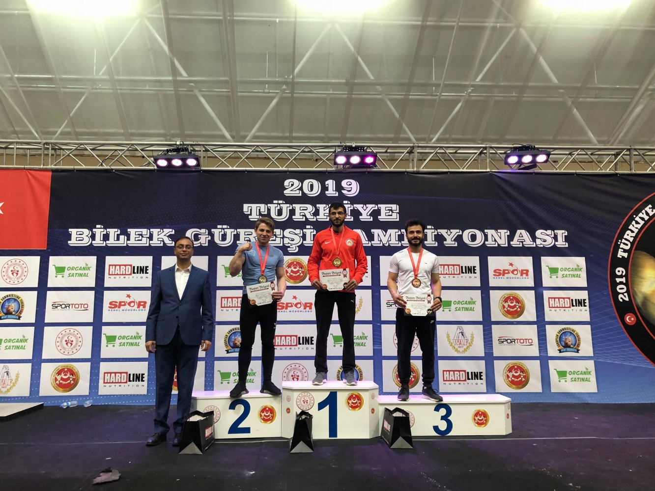 Bilek güreşçilerimiz rekordan rekora koşuyor 2
