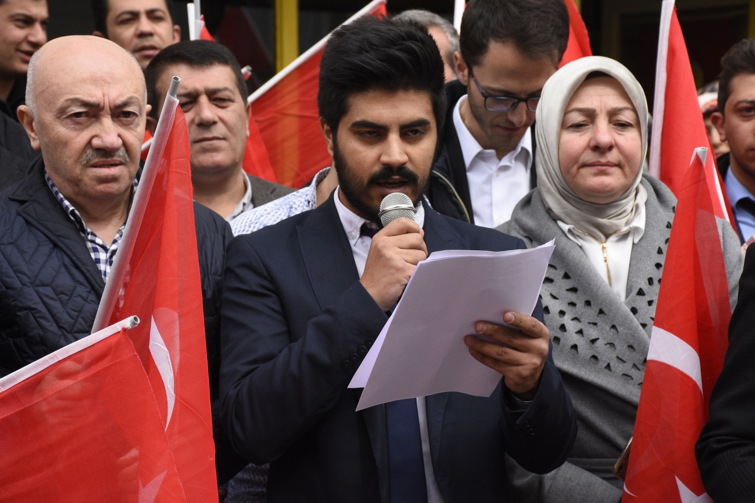 STK’lar ezana saygısızlığa tepki gösterdi 5