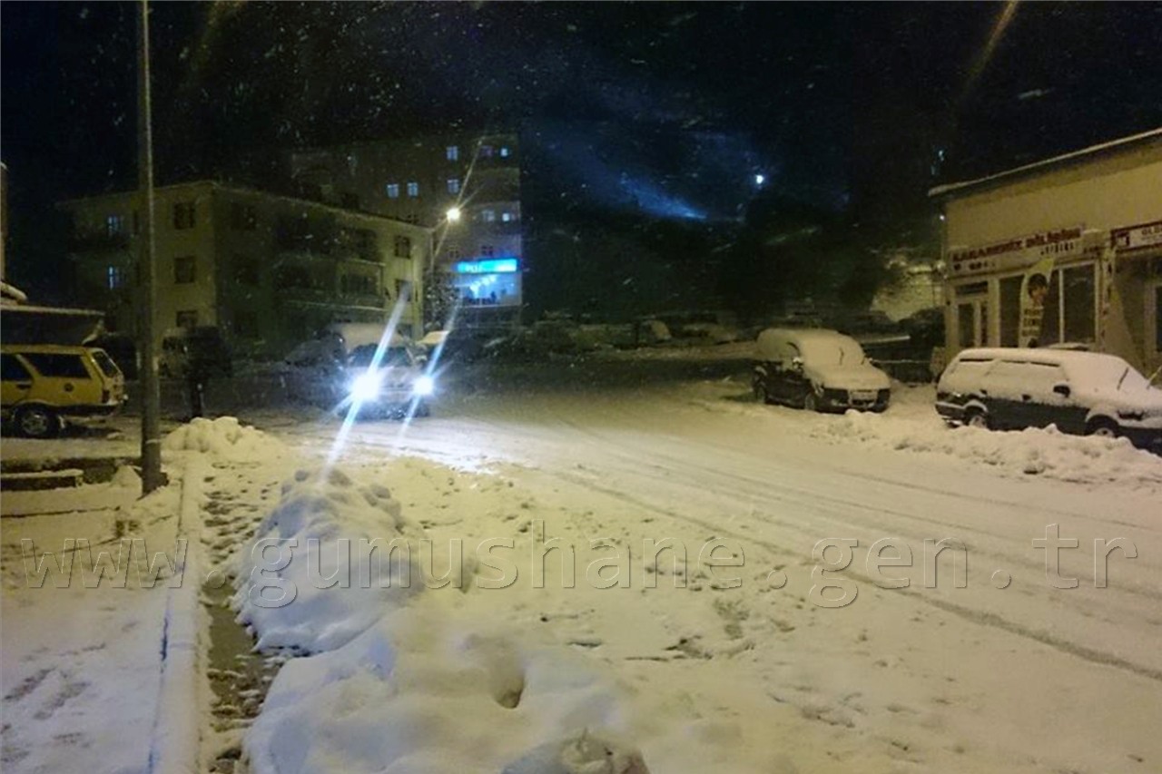 Kürtün'de Kar Tatili Uzadı 1