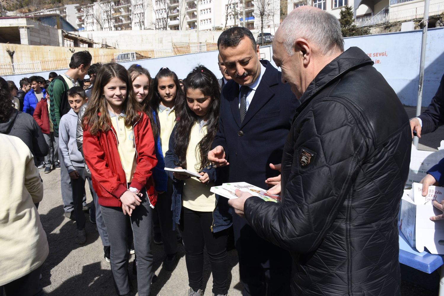 KİPTAŞ'tan Gümüşhane'ye 30 bin kitap 4