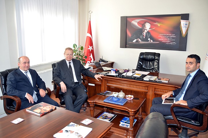 Vali Yavuz Kurumları Ziyaret Etti 1