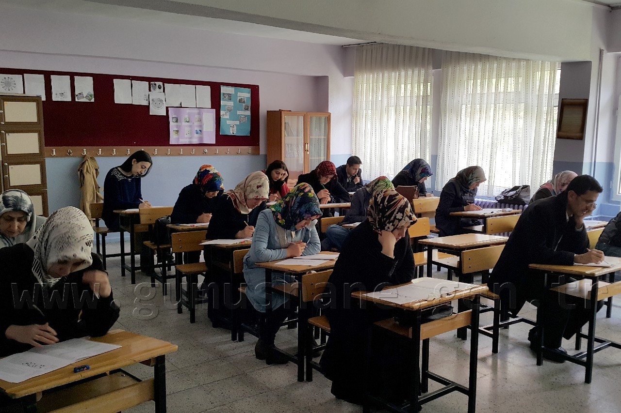 Gümüşhane’de Velilere Kitap Okuma Yarışması Yapıldı 2