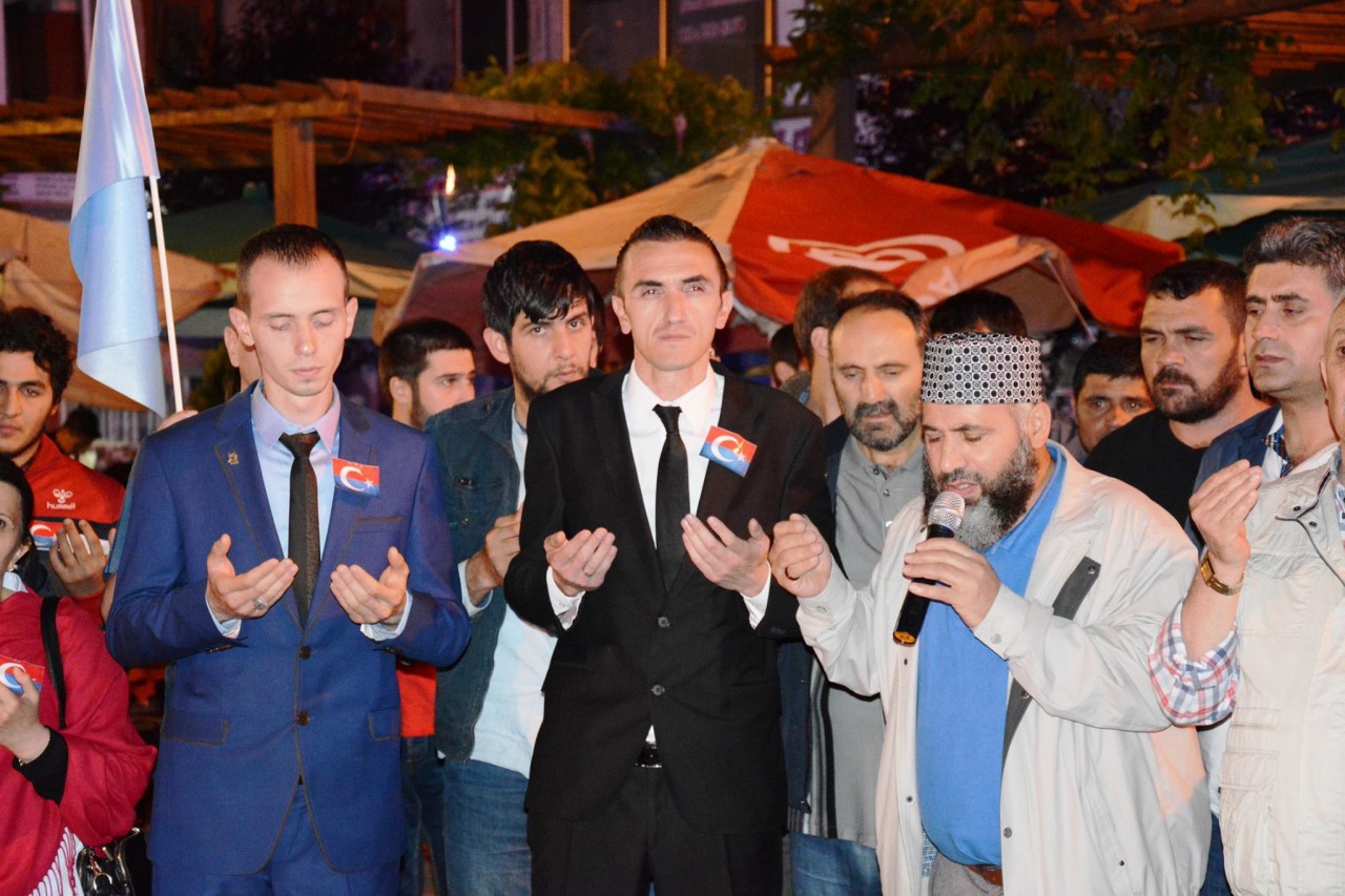 Ülkü Ocakları zulme karşı yürüdü 5