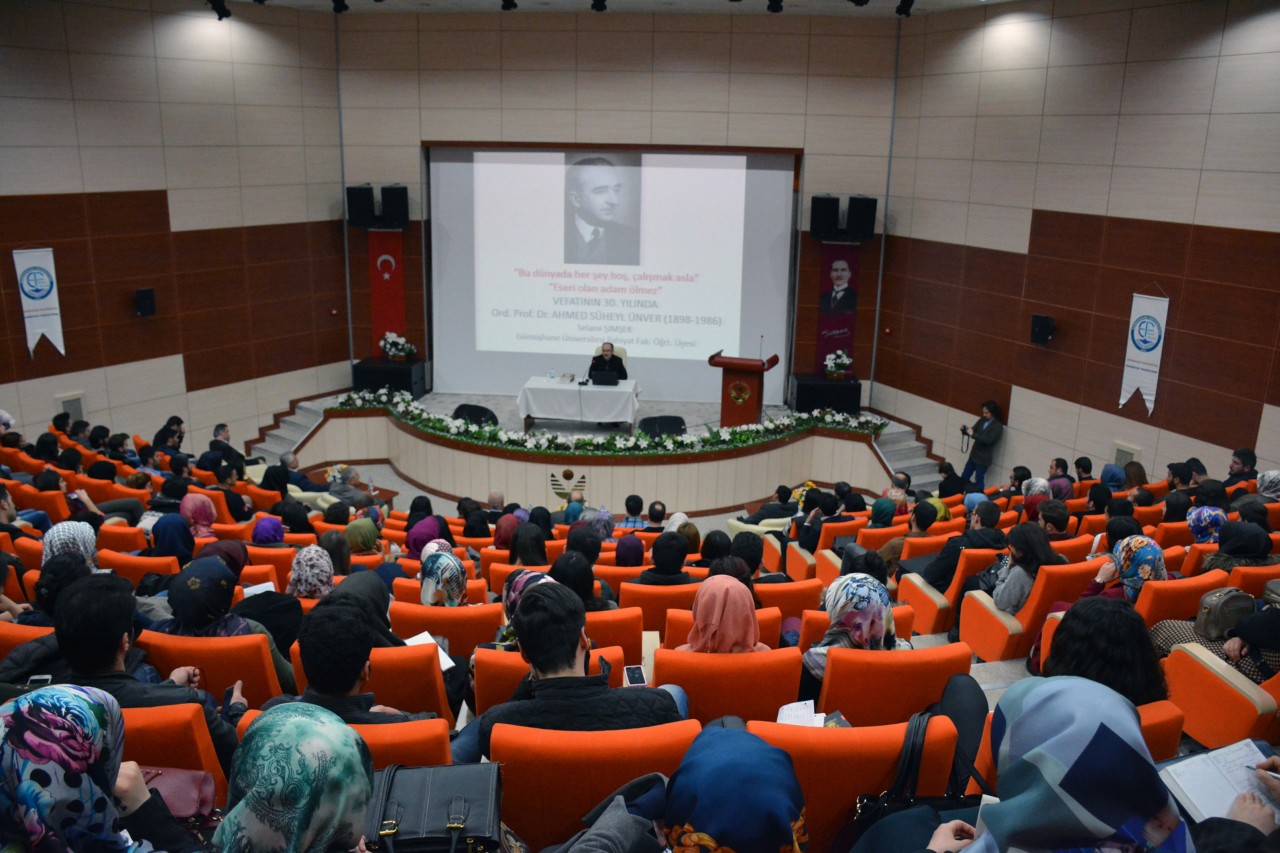 Ahmet Süheyl Ünver Gümüşhane'de anıldı 3