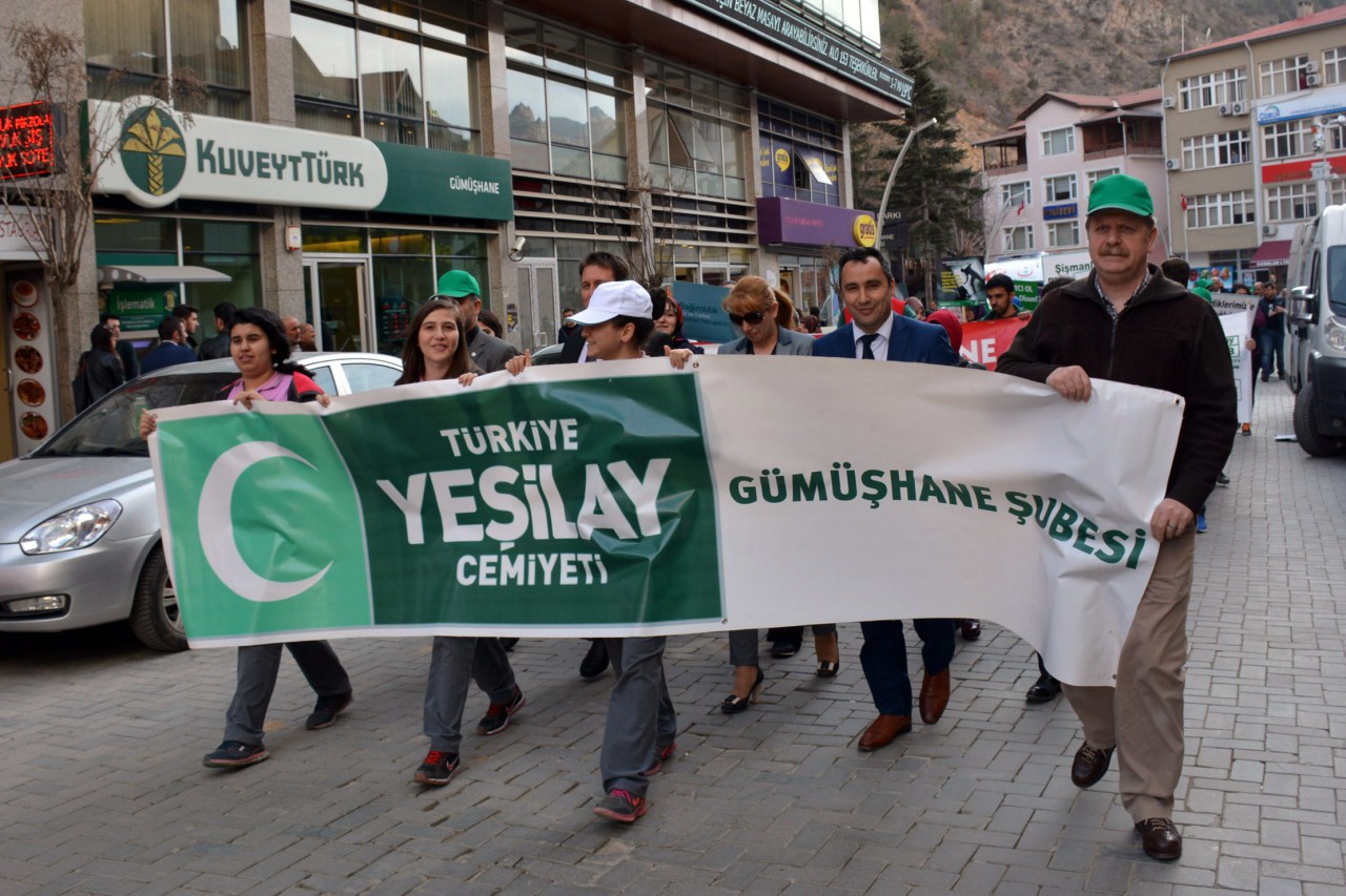 Gümüşhane’de Sağlıklı Yürüyüş Etkinliği Düzenlendi 5