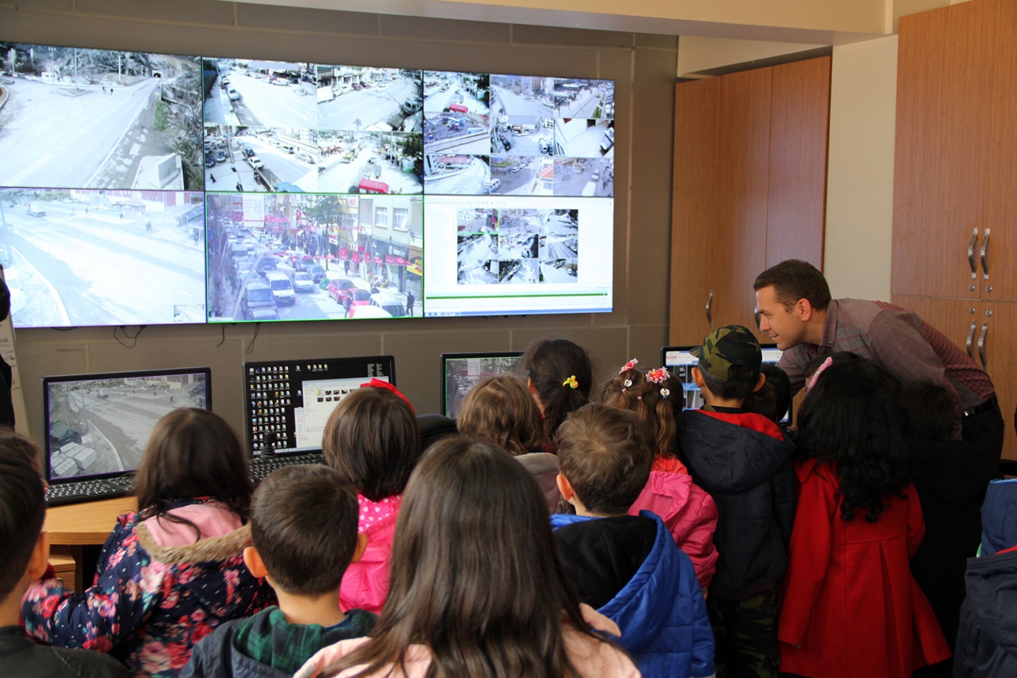 Miniklerden emniyete polis haftası ziyareti 4