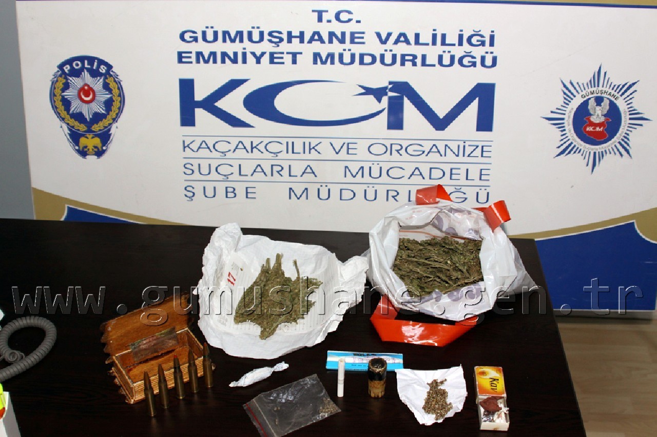 Gümüşhane Emniyetinden Uyuşturucu, Sigara Ve Silah Operasyonu 5