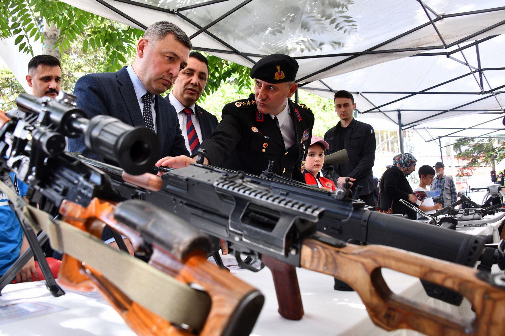 Jandarma’nın sergi ve konserine yoğun ilgi 11