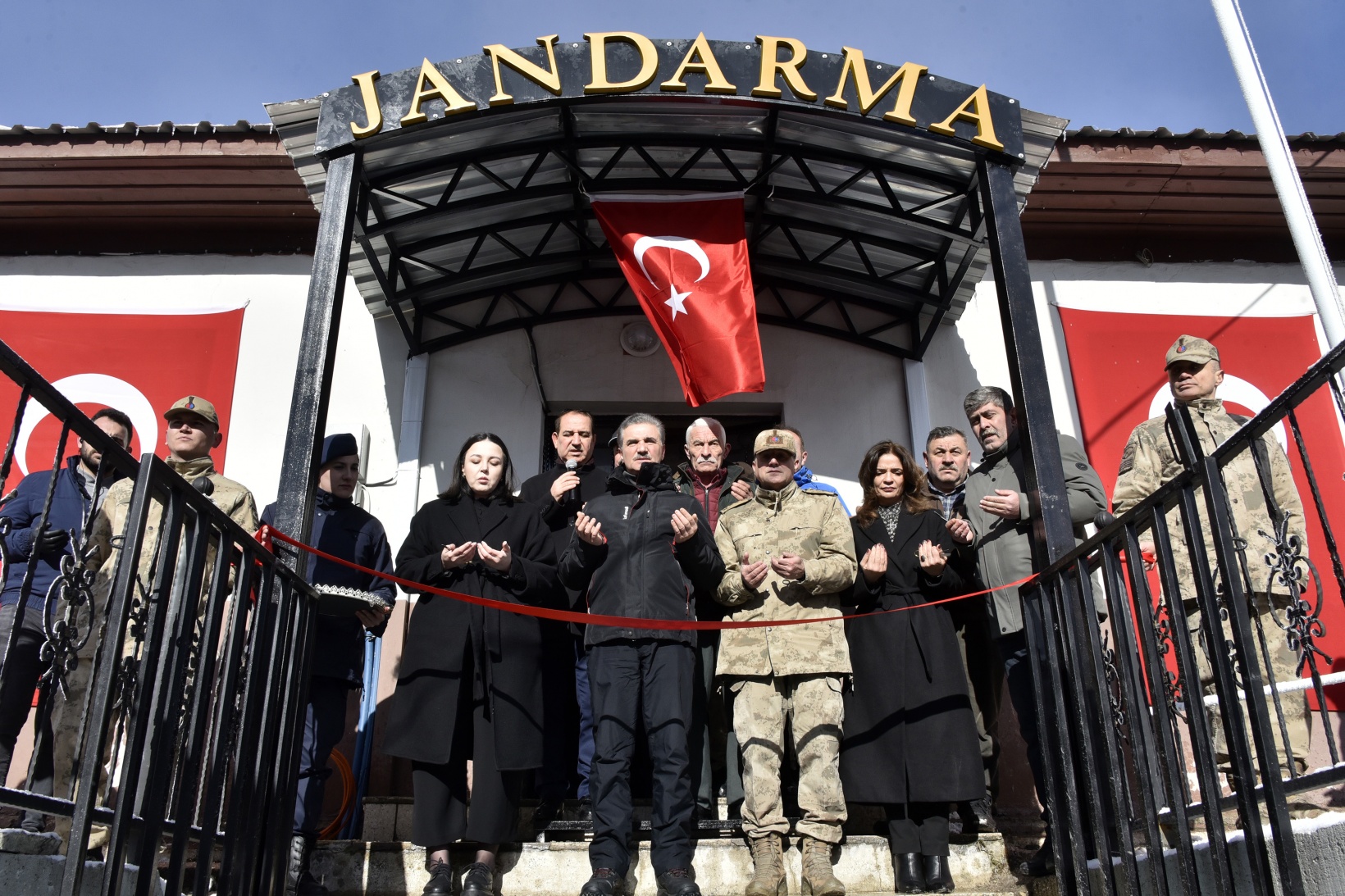 Zigana dağındaki Jandarma karakolu 20 yıl sonra yeniden açıldı 5