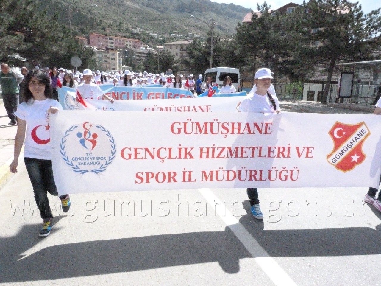 Gençlik Haftası Büyük Bir Coşku ve Katılım İle Başladı 6