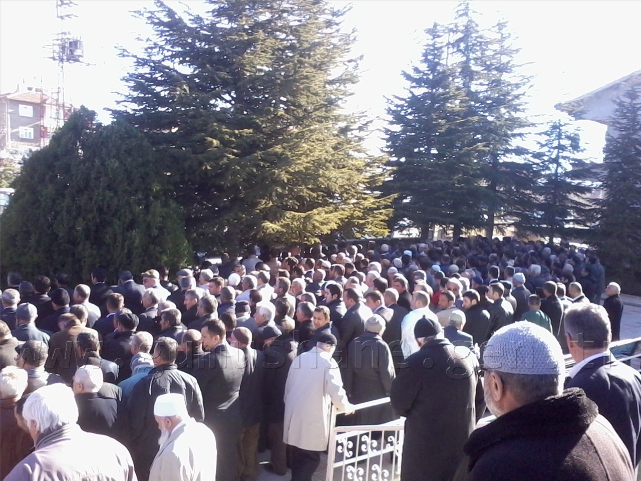 Hülvani Baştuğ Dualarla Toprağa Verildi 1