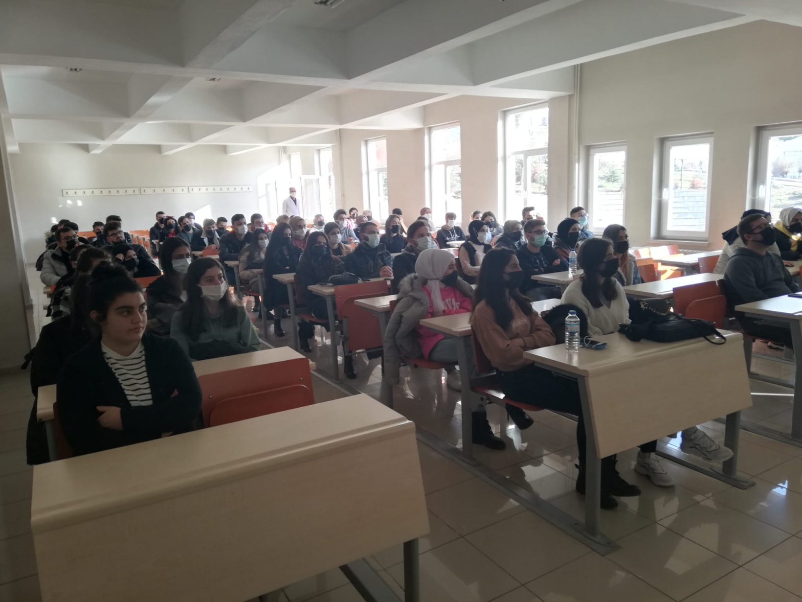 İl Emniyet Müdürlüğünden Üniversite öğrencilerine seminer 2