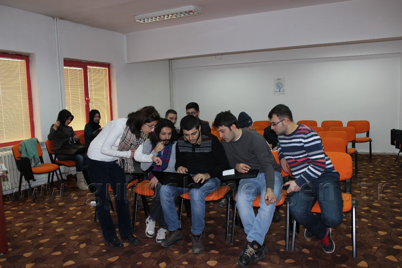 Girişimciler İçin Finansal Okuryazarlık Eğitimi Verildi 5