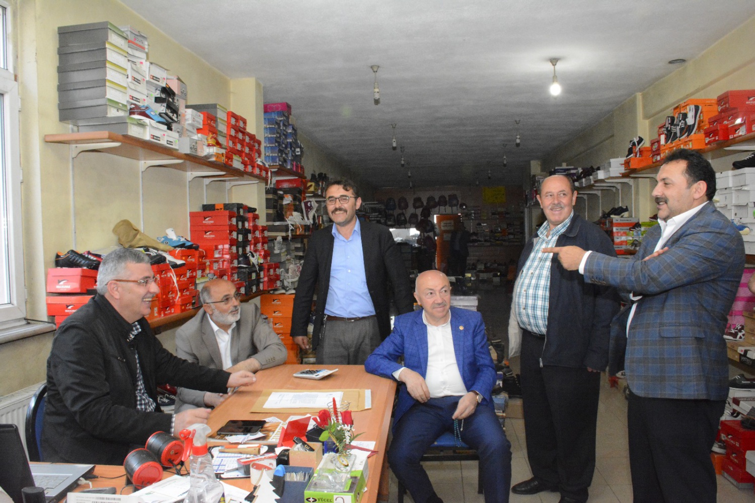 Vekiller Torul’a çıkarma yaptı 6