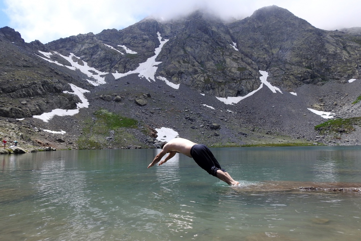 Yüksek zirvelerin cenneti: Artabel Gölleri Tabiat Parkı 5