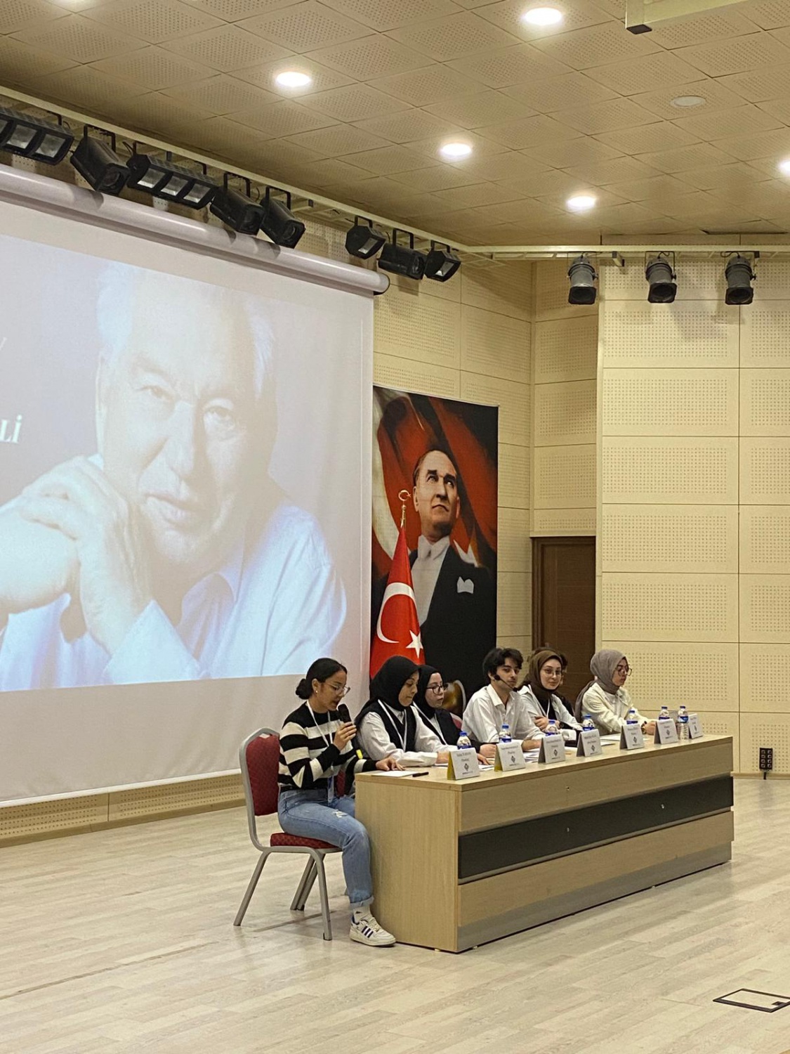 Cengiz Aytmatov il paneli Şiran’da yapıldı 2