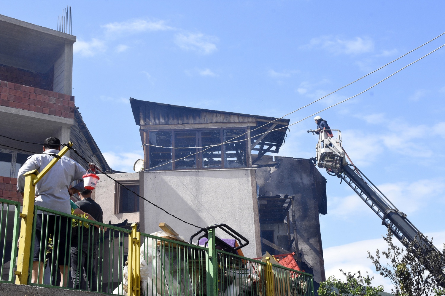 Tekke’de korkutan yangın 4