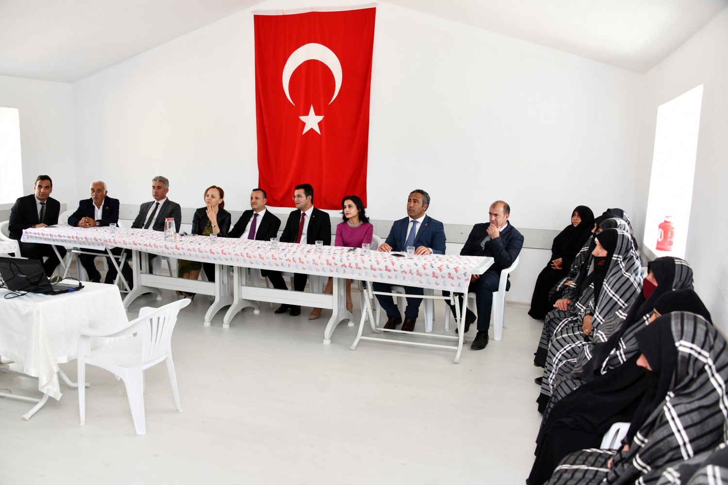 Kadın yetişti, herşey yetişti 14