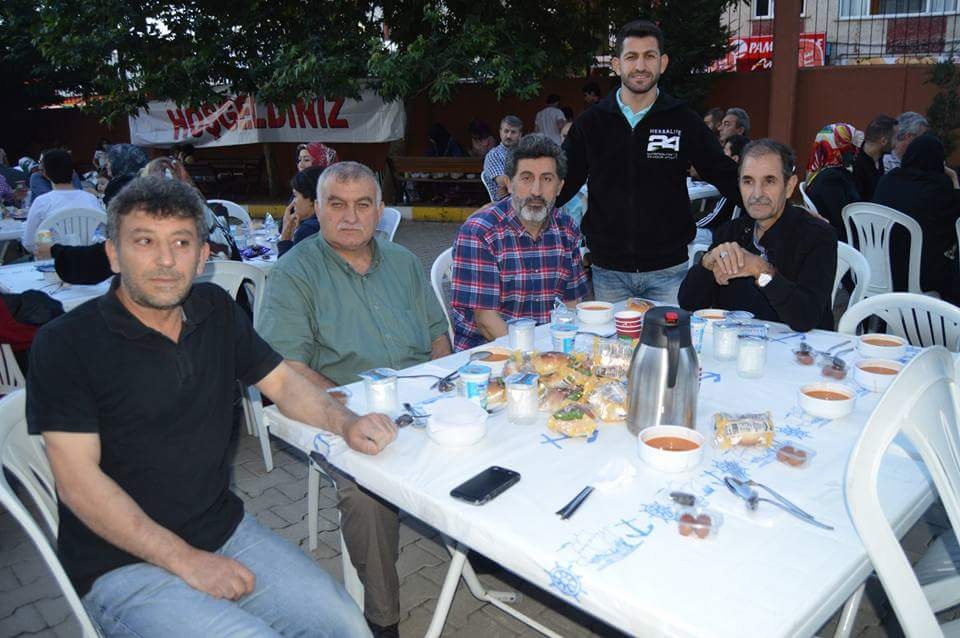 GÜMÜŞ-DER’den iftar programı 10