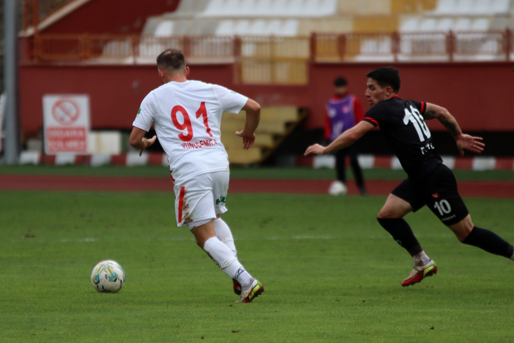 Gümüş umutsuz vaka: 1-2 2